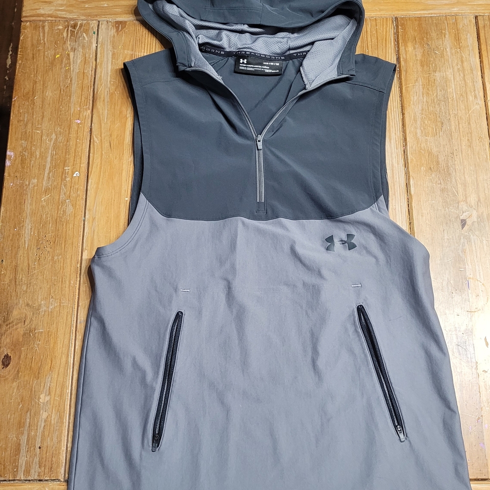 Under Armour Two-Tone Gray Sleeveless Vest
